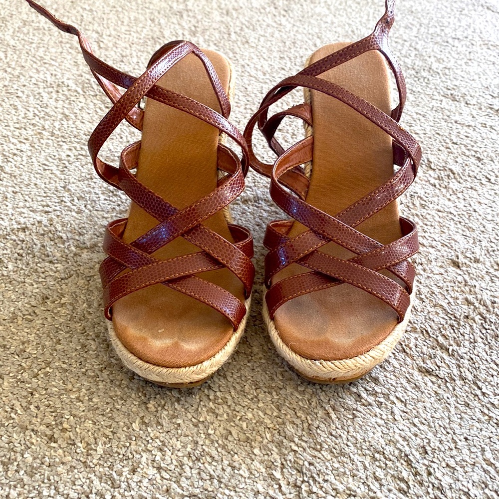 Wedges - Picture 2 of 3